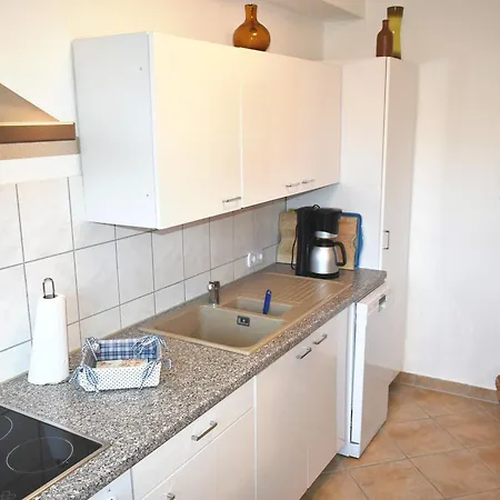 Haus Ostseebrise Апартаменты Шарбойц